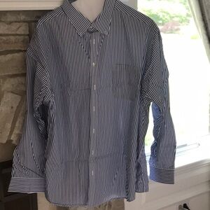 Roundtree & Yorke Blue and White Dress Shirt
